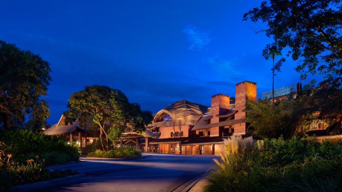 Disney's Animal Kingdom Lodge seen from outside